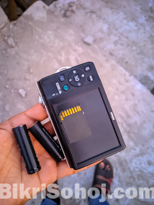 Nikon Coolpix L22